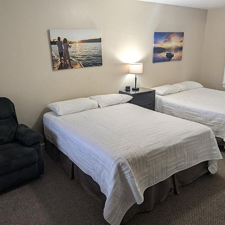 Early American Motel Aurora Luaran gambar