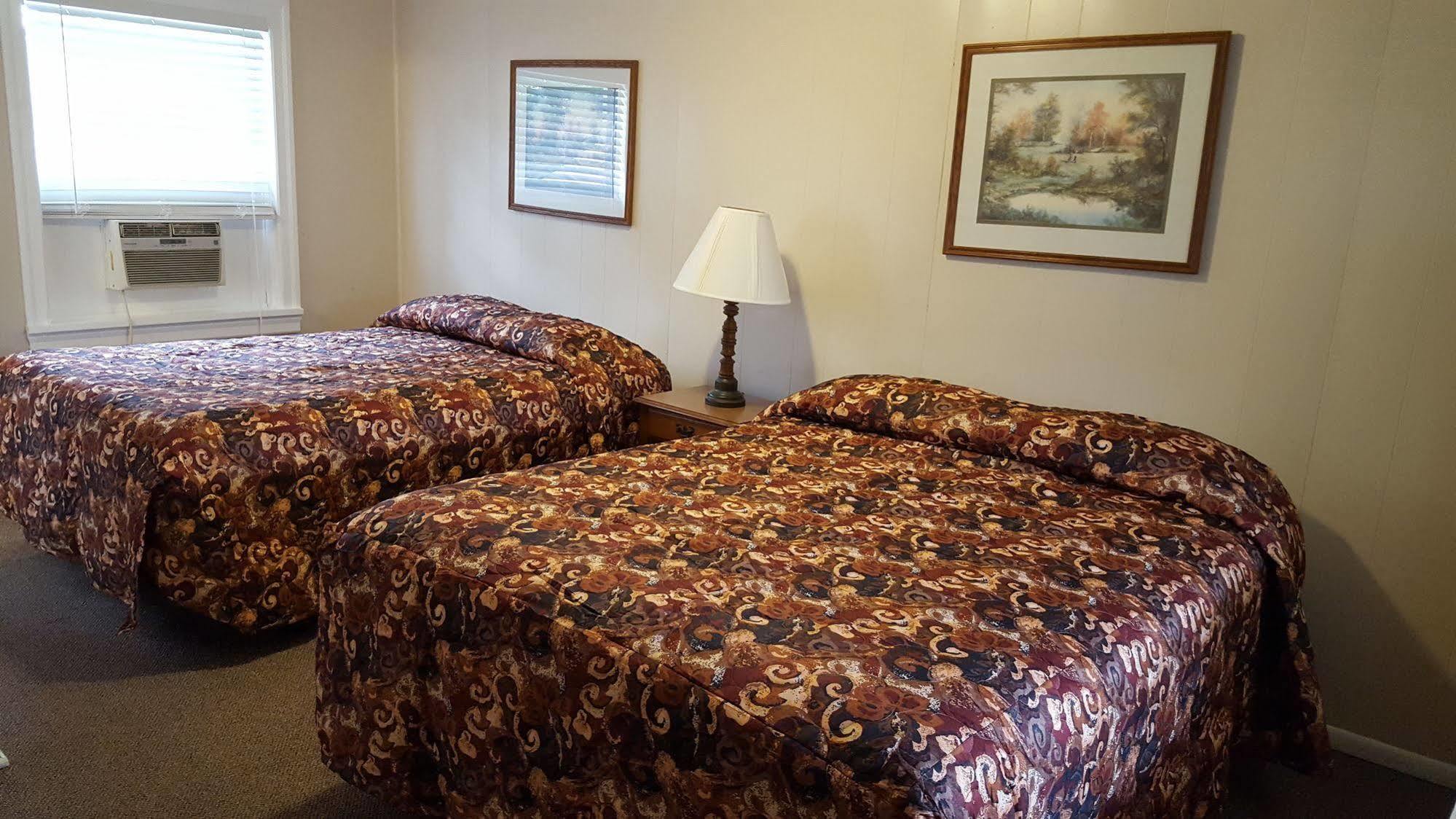 Early American Motel Aurora Luaran gambar